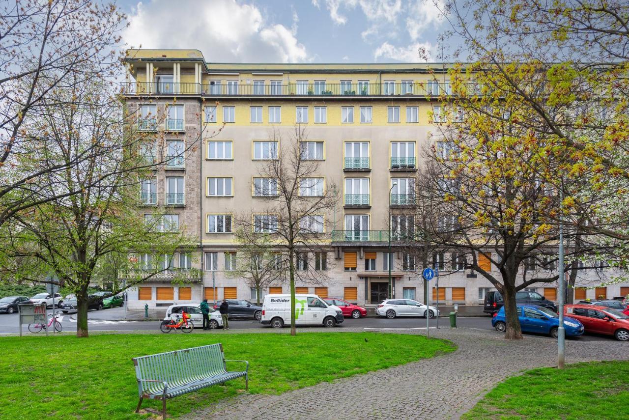 Lotus Apartment Prague Ngoại thất bức ảnh