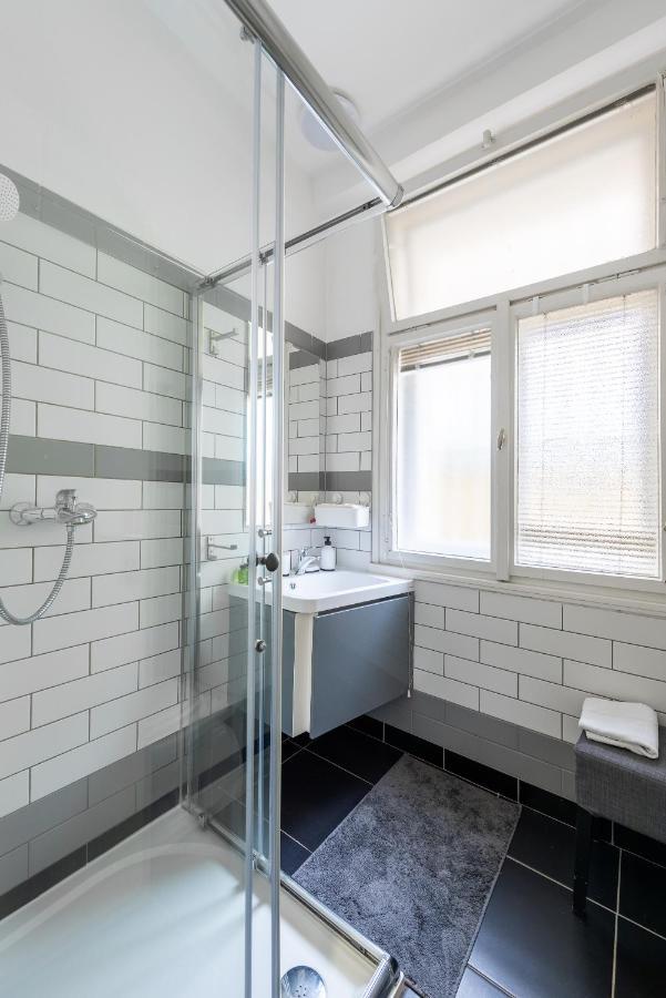 Lotus Apartment Prague Ngoại thất bức ảnh